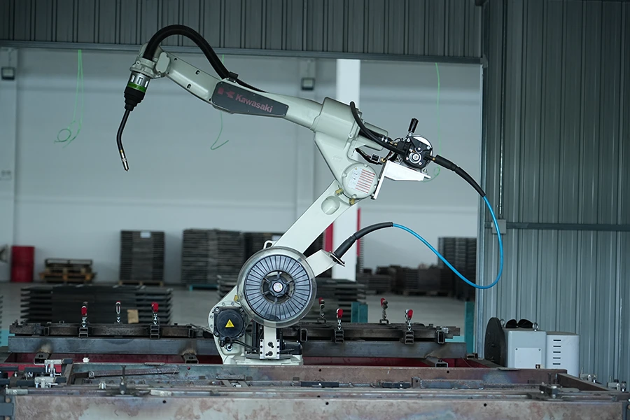 Precision Manufacturing in Our 60,000㎡ Facility1