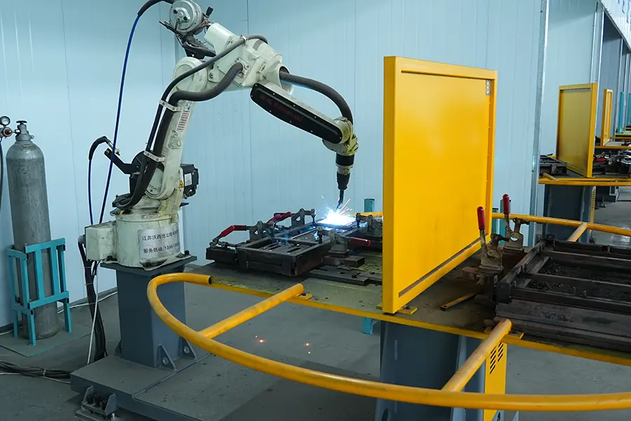 Precision Manufacturing in Our 60,000㎡ Facility2